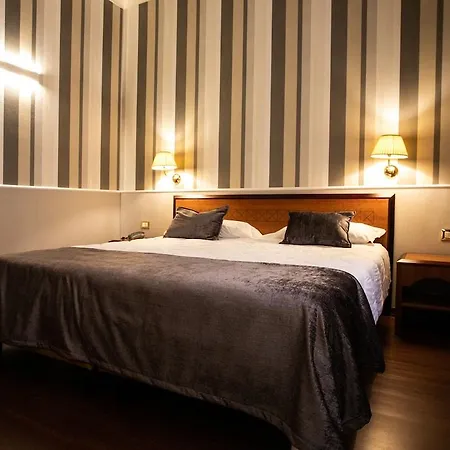 Astoria 3*